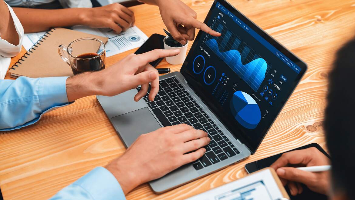 Complete Guide to AI-Powered CRM